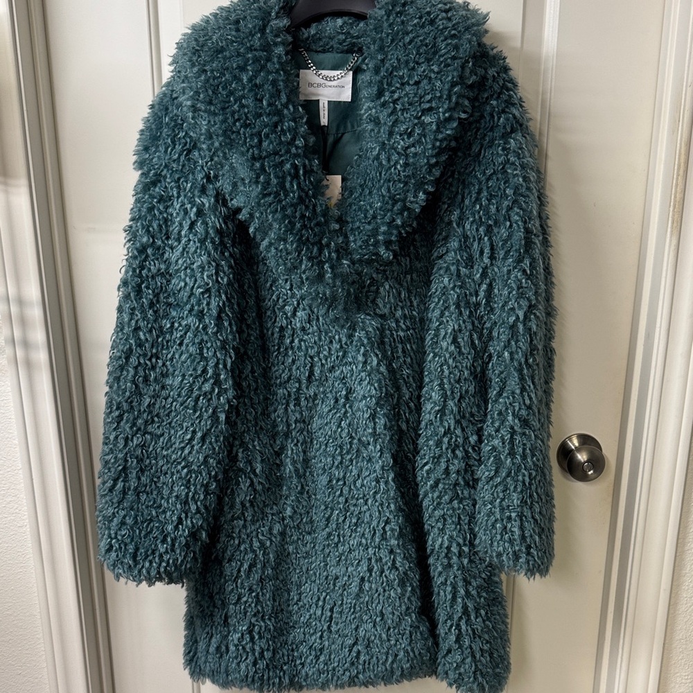 BCBG generation coat